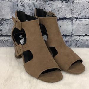 Indigo Rd. Chunky Heeled Sandals 08460